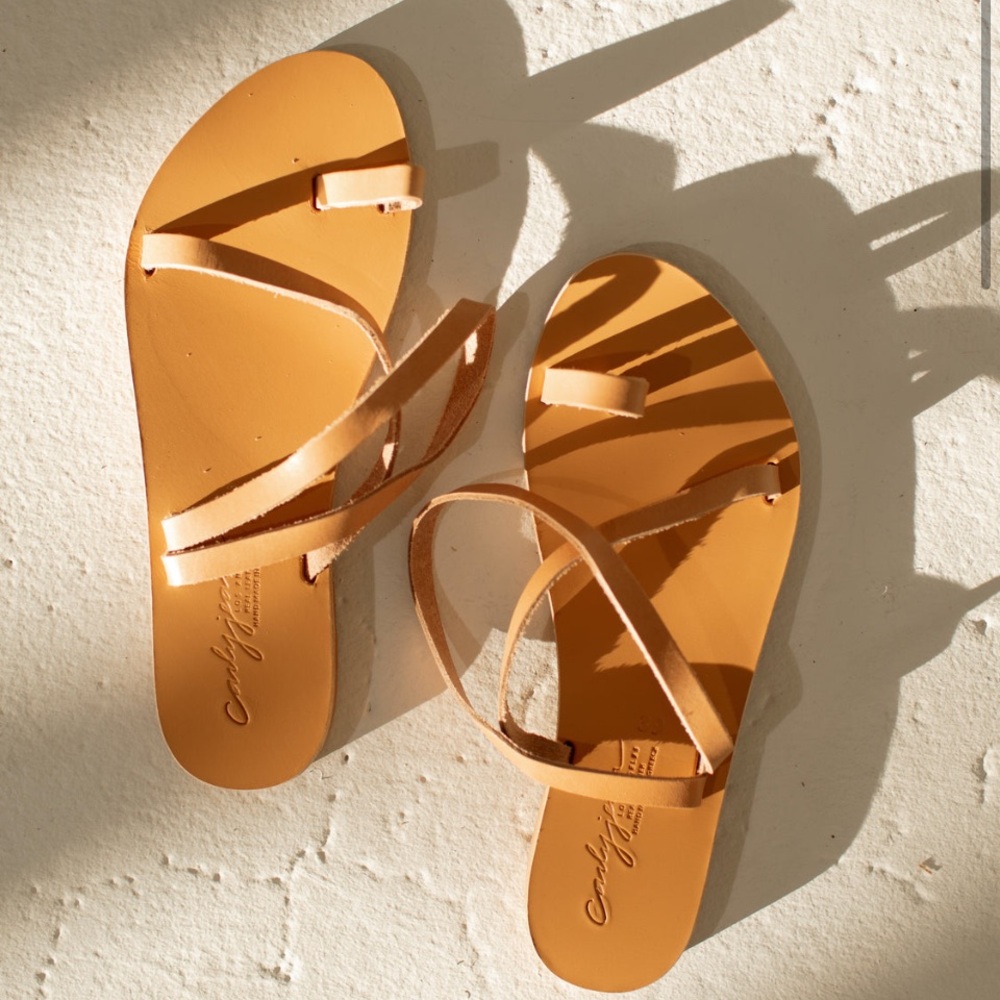 CJLA Rhodes sandal. Genuine Leather Sandals. Size 6.
